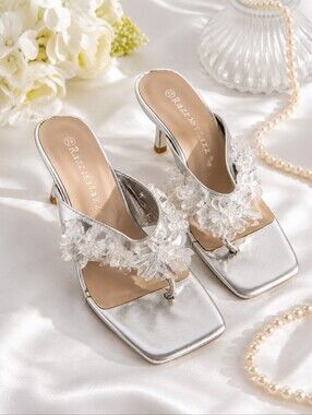 Razz Matazz Silver Floral Beaded Kitten Heel Sandals Size 7.5